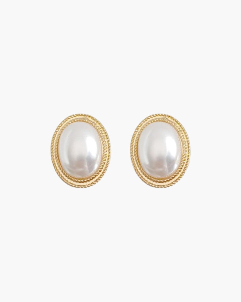 Clous d'oreilles en perles ovales Radiance